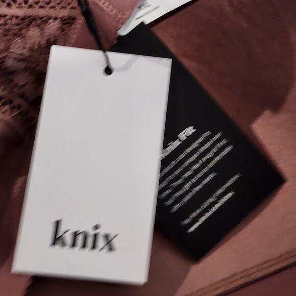 Knix Deep V Lace Bralette Vintage Plum XXL NWT - Picture 6 of 7